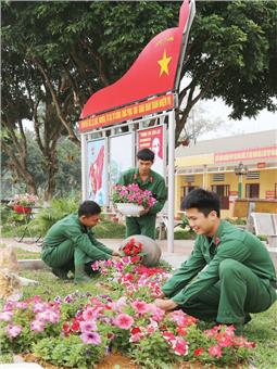 Tết về cùng lính thông tin